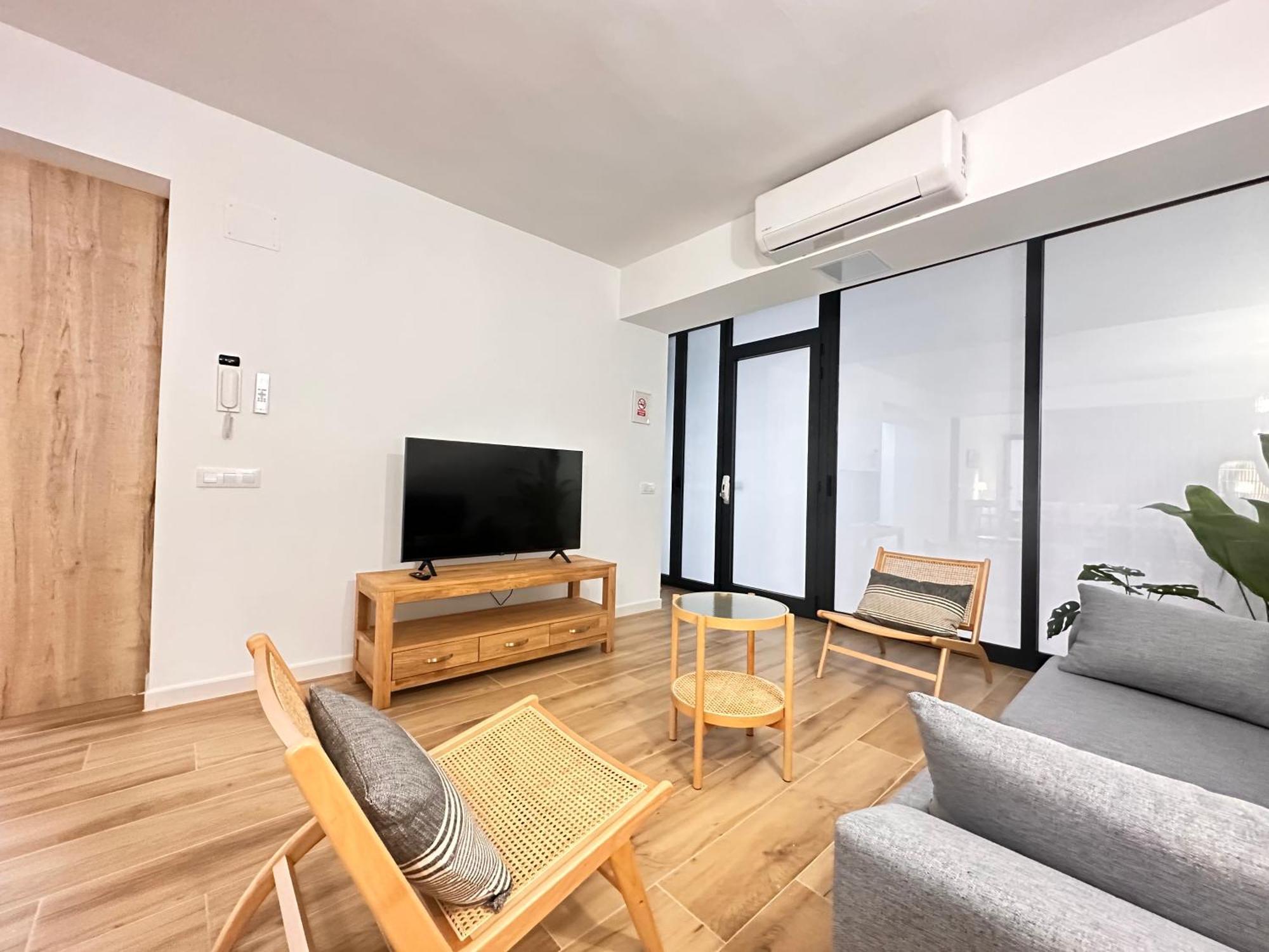 & Ayora Apartament