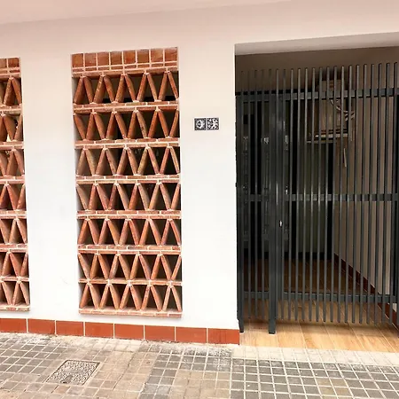 Valencia & Suites Ayora Exterior photo