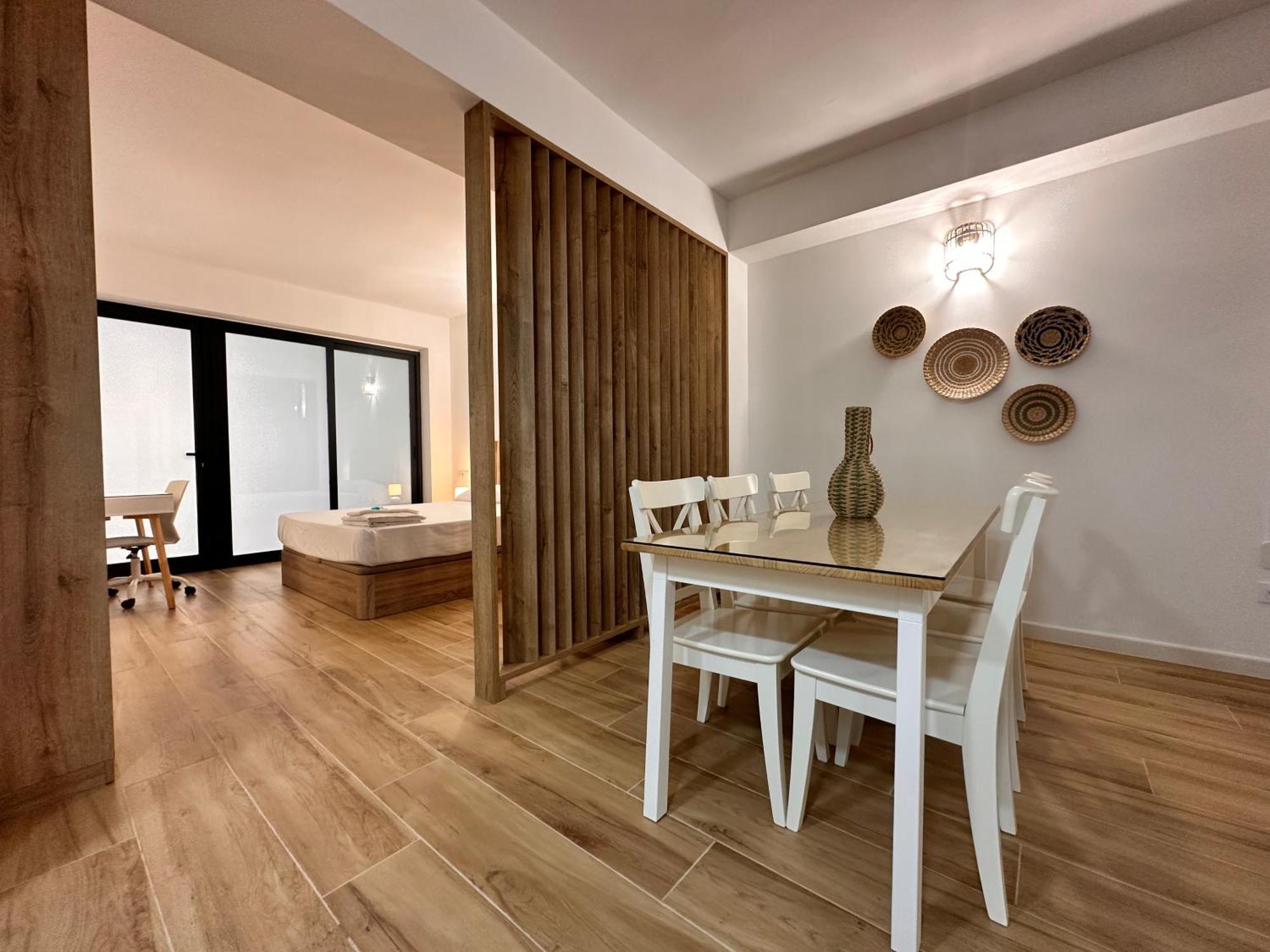 Appartamento & Ayora
