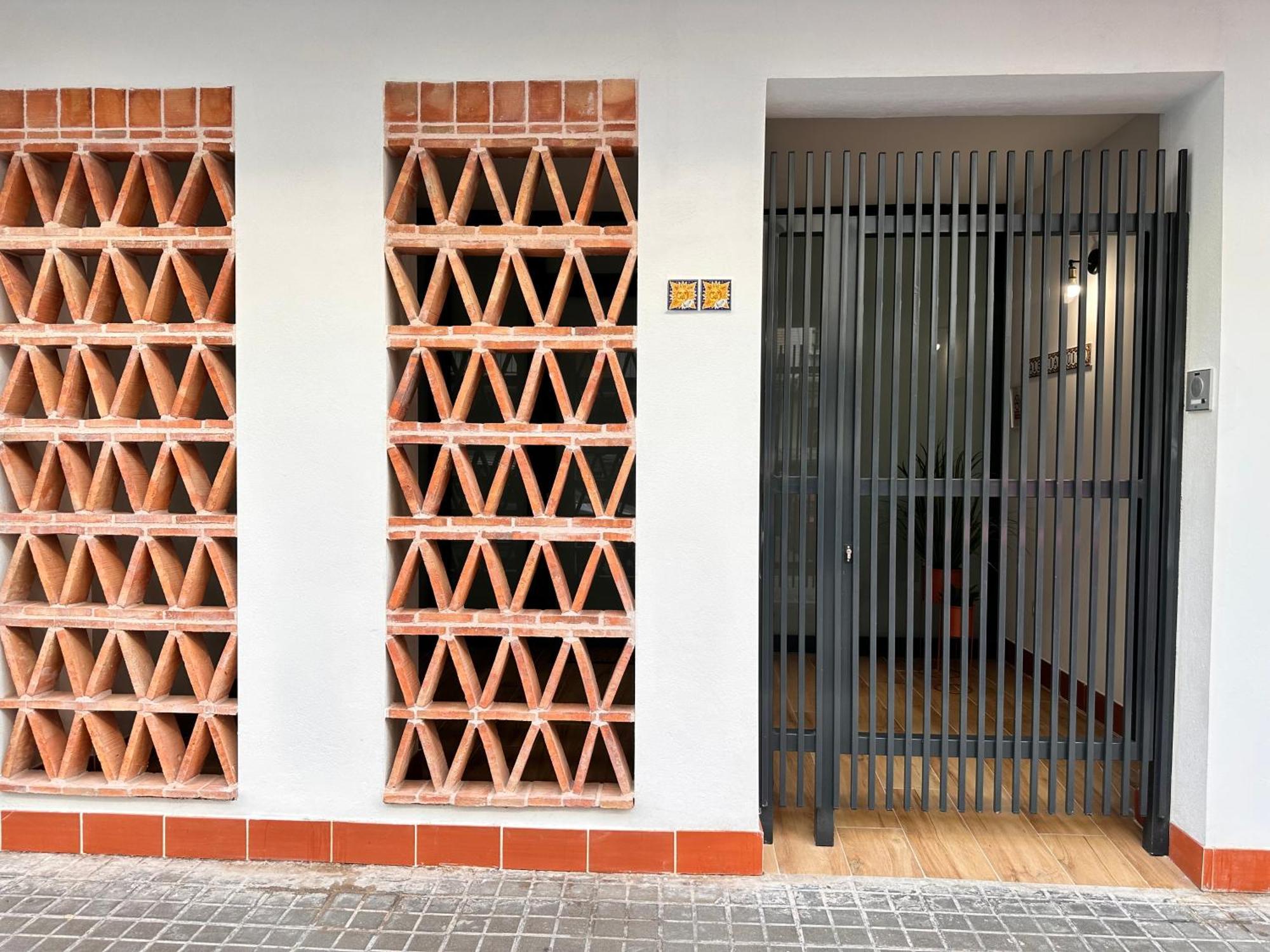 & Ayora Apartment Valencia